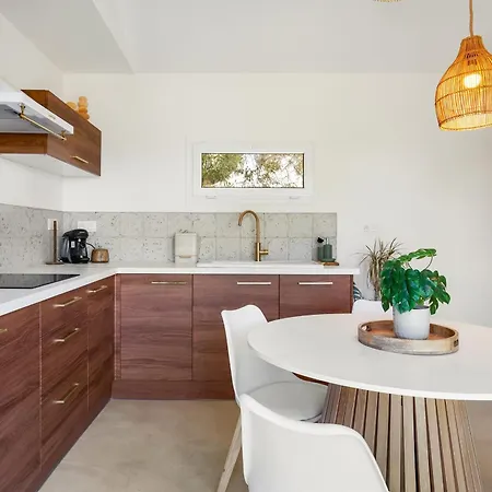 La Casa Oliva In With Terrace Garden & Air Conditioning אגדה