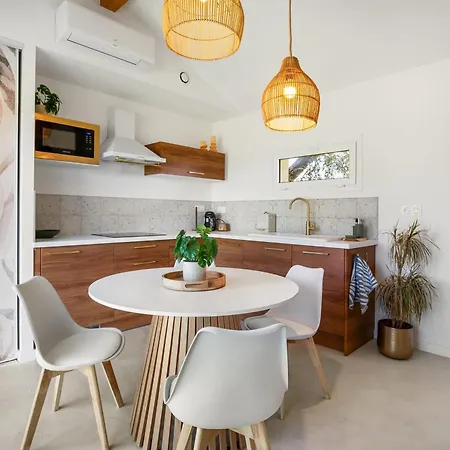 La Casa Oliva In With Terrace Garden & Air Conditioning Будинок відпочинку