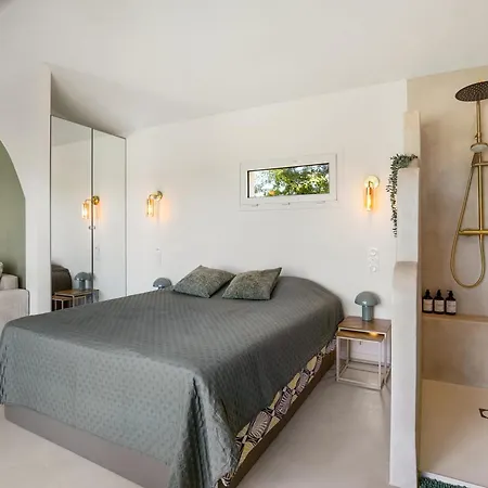 La Casa Oliva In With Terrace Garden & Air Conditioning *